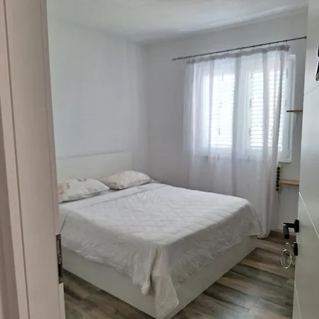 Melada Dom Ζαντάρ